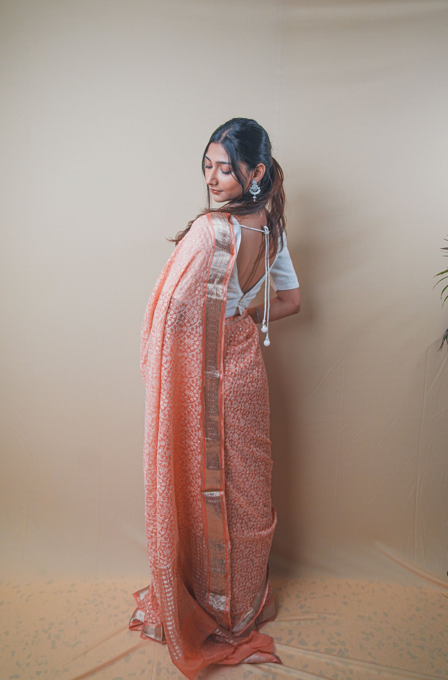 Graceful Peach Chiffon Saree with Resham Thread Embroidery & Golden Zari Border