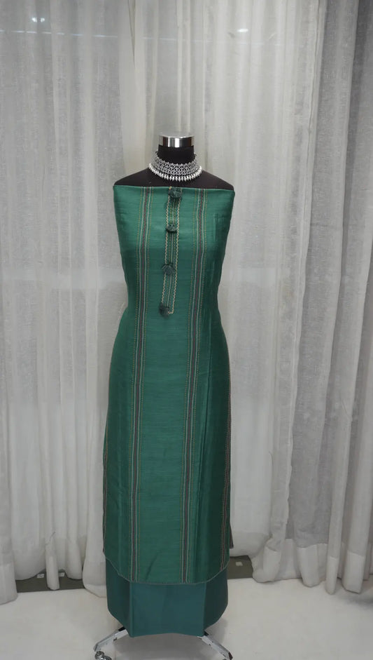 Emerald Ombre Munga Tussar Dupatta with Thread Work