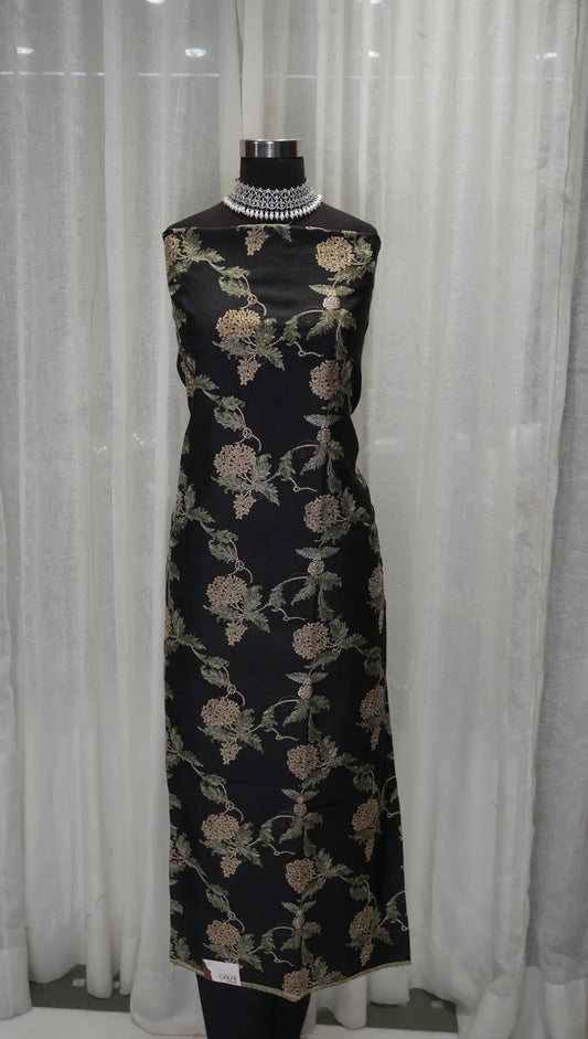 Midnight Bloom Tussar Silk Leheriya Dupatta with Thread Work