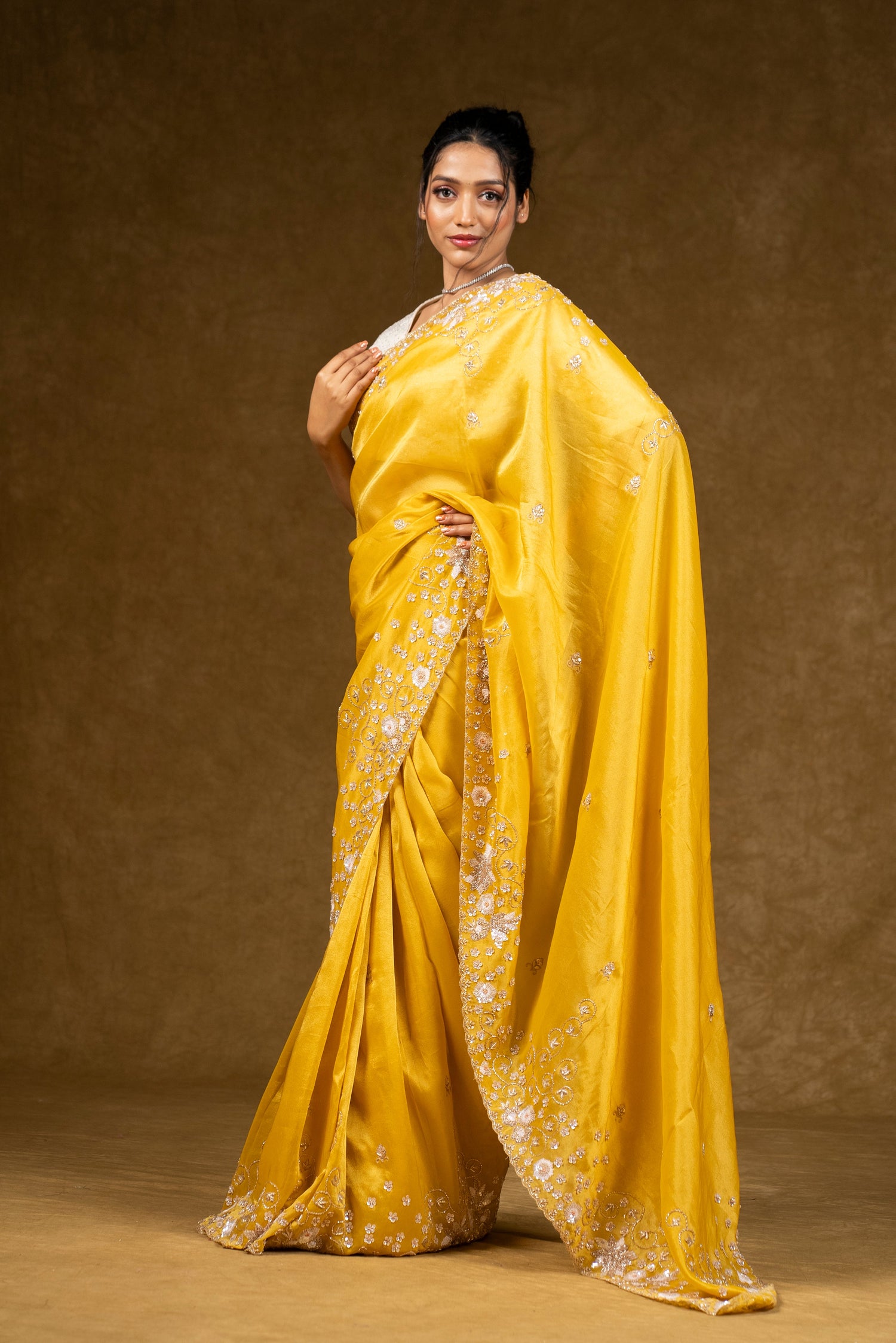 SAREE