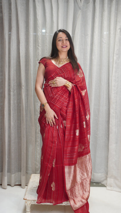 Crimson Bloom Tissue Silk Saree with Floral Print