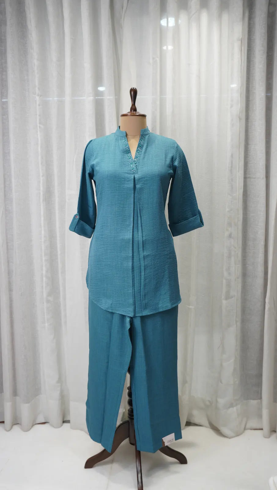 Elegant Teal Linen Corset Kurta Set with Neck Work