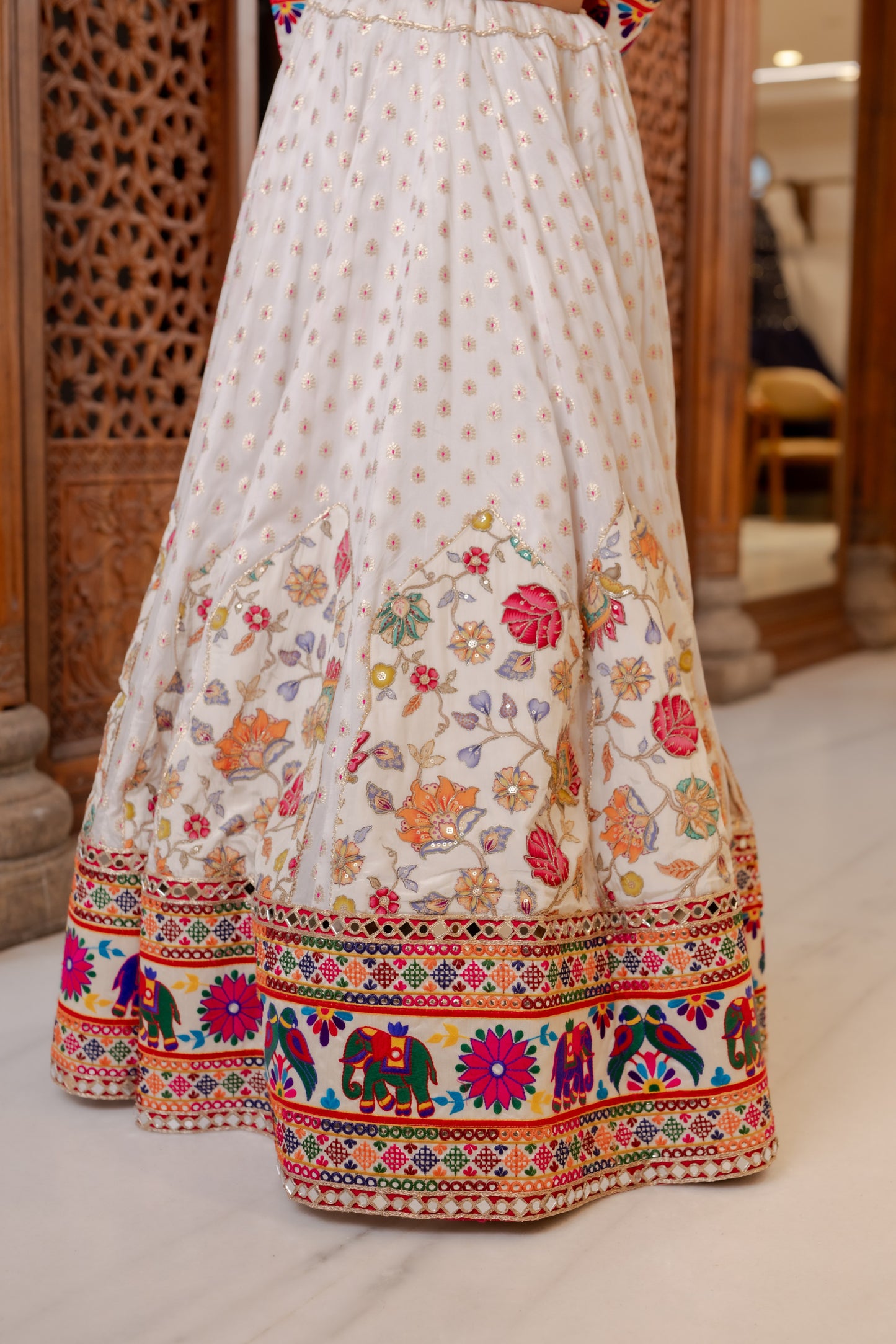 White Resham Lehenga with Darbari Elephant Border & Rani Dupatta