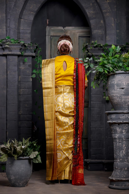Golden Radiance Kanjivaram Tissue Silk Saree