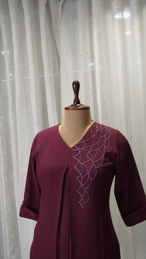 Elegant Wine Linen Kurta Set with Neck Work